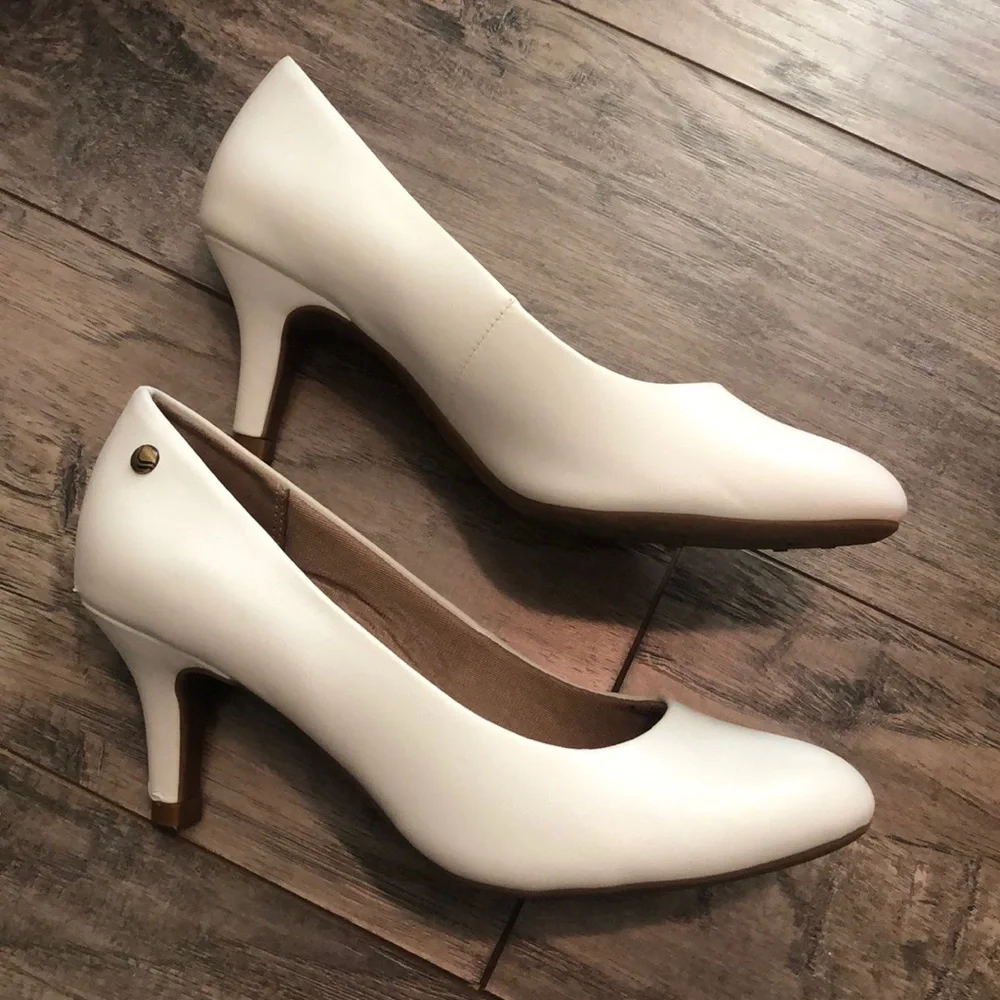 Life Stride heels soft system